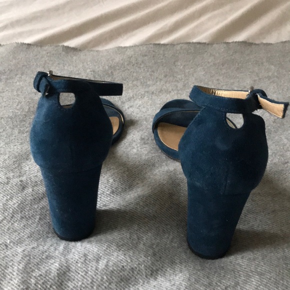 Stuart Weitzman Heels - Picture 5 of 6